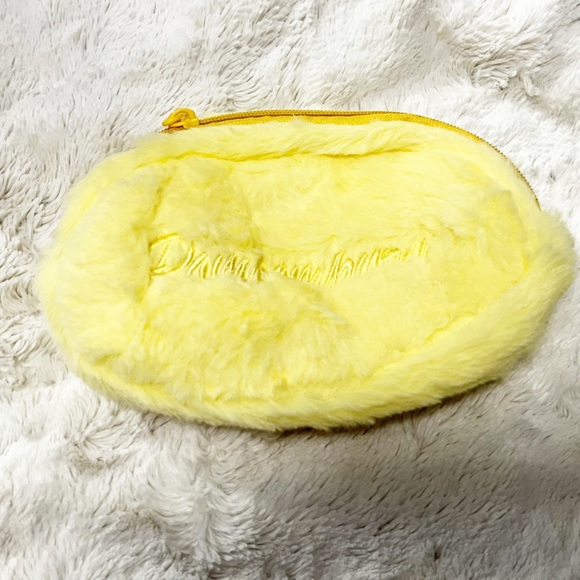 Sanrio Pompompurin Yellow Plush Pencil Case - Picture 2 of 3